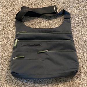 Crossbody highway handbag